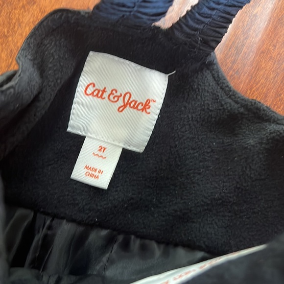 Toddler Snow Bib - Picture 2 of 2